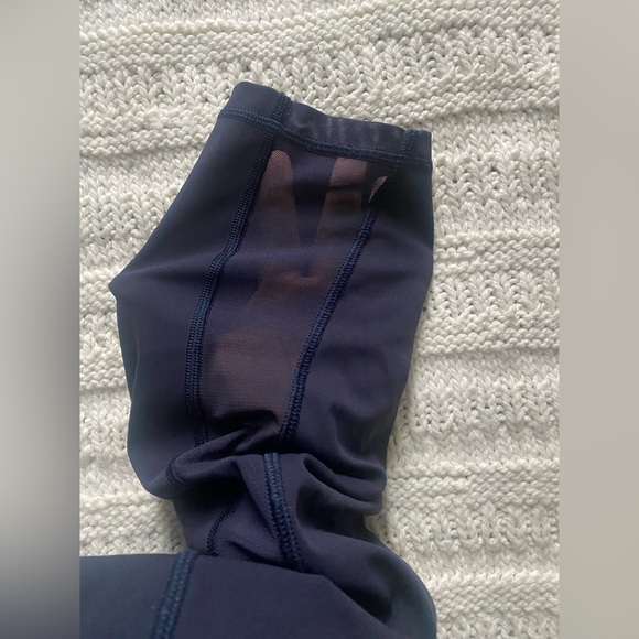 Lululemon Train Times 7/8 Pant (25") - Picture 5 of 12